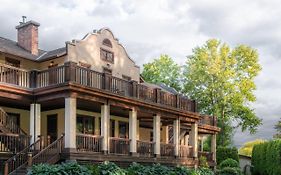 Naramata Inn Exterior photo