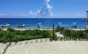 Casa Lucia Beachfront Puerto Morelos Exterior photo