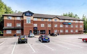 Travelodge Crewe Exterior photo