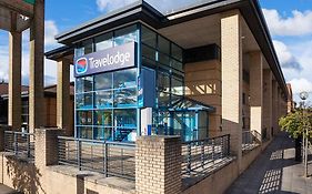 Travelodge Milton Keynes Central Exterior photo