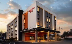 Hampton Inn Fairfax City Exterior photo