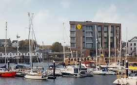 Ty Milford Waterfront Hotel Milford Haven Exterior photo