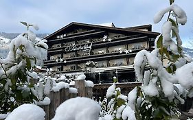 Boutique Hotel Haidachhof Superior Fuegen Exterior photo