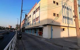 Hotel Estacion Guadalajara Exterior photo