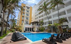 Best Western Hotel Posada Freeman Zona Dorada Mazatlan Exterior photo