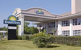 Days Inn By Wyndham Gainesville University Exterior photo