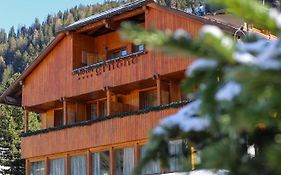 Style Hotel Grifone Madonna di Campiglio Exterior photo