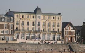 Hotel Kyriad Saint Malo Centre Plage Exterior photo