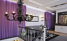 Mirax Boutique Hotel Kharkiv Exterior photo