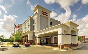 Hampton Inn & Suites Indianapolis-Airport Exterior photo