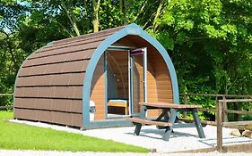 Wyreside Lakes Glamping Pods Hotel Lancaster Exterior photo