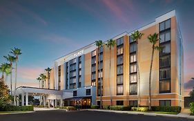 Hyatt Place Across From Universal Orlando Resort Exterior photo