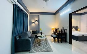 Serviced Apartment Near Medanta By Bedchambers Gurgaon Exterior photo