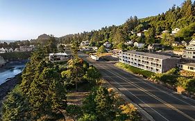 Travelodge By Wyndham Depoe Bay Exterior photo