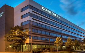 Doubletree By Hilton Hotel Chicago - Schaumburg Exterior photo