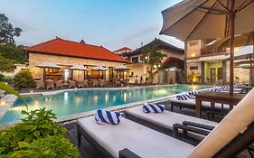 Hotel Segara Agung Sanur  Exterior photo