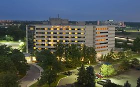 Embassy Suites By Hilton Detroit Troy Auburn Hills Exterior photo