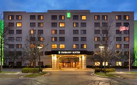 Embassy Suites By Hilton Chicago North Shore Deerfield Exterior photo