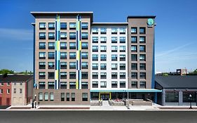 Tru By Hilton Baltimore Harbor East Hotel Exterior photo