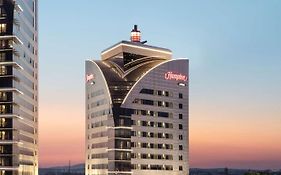 Hampton By Hilton Bursa Hotel Exterior photo