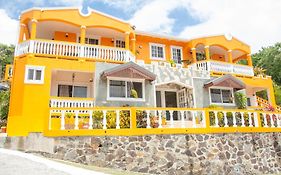 Mountain View Apartments Gros Islet Exterior photo