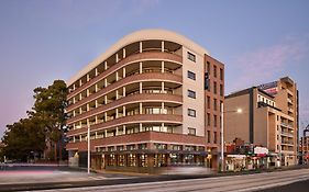 Punthill Parramatta Aparthotel Sydney Exterior photo