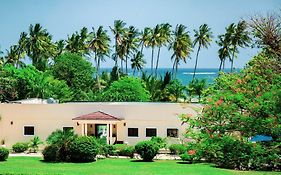 Mzima Beach Residences - Diani Beach Galu Exterior photo