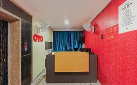 Oyo Flagship Goldhorn Hotels Mehdipatnam Near Snt Ann'S College Hyderabad Exterior photo