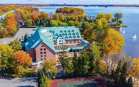 Chateau Vaudreuil Exterior photo