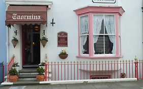 Taormina Guest House Tenby Exterior photo