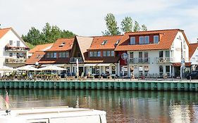 Hotel Zur Bruecke Greifswald Exterior photo