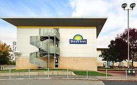 Days Inn Hotel Leicester Exterior photo