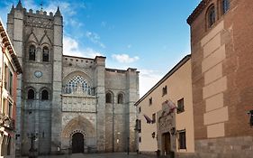 Palacio Valderrabanos Hotel Avila Exterior photo