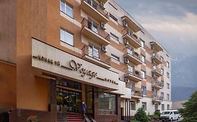 Voyage Hotel Almaty Exterior photo