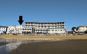 Regent Court - Seafront, Sandown - Car Ferry Deal Hotel Exterior photo