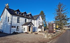 Roy Bridge Hotel Fort William Exterior photo