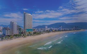 Le Sands Oceanfront Danang Hotel Exterior photo