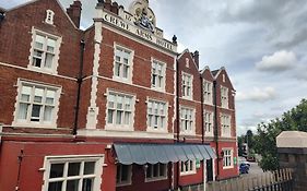 Crewe Arms Hotel Exterior photo