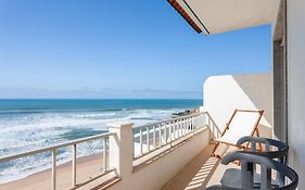 Blue Buddha Beach Rooms & Suites Ericeira Exterior photo