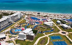 Planet Hollywood Cancun, An Autograph Collection All-Inclusive Resort (Adults Only) Exterior photo