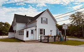 Mackenzie Motel & Cottages Shelburne Exterior photo