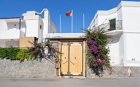 Salinas Beach Hotel Bodrum-Boutique Concept Gumbet Exterior photo