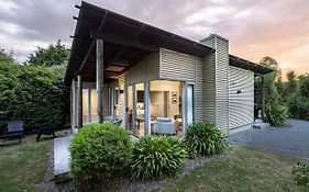 Te Awanga Cottages Exterior photo