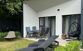 Albatross Relax Bungalow Seaside Apartment Kesterciems Exterior photo