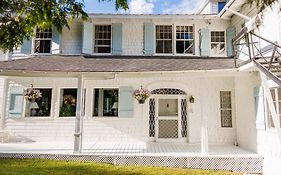 Auberge Les Sources Hotel La Malbaie Exterior photo