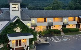 The Black Mountain Inn Brattleboro Exterior photo