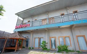 Reddoorz Syariah Near Lombok Epicentrum Mall Hotel Mataram Exterior photo