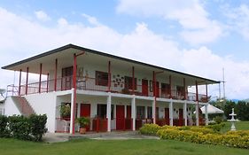 Finca Hotel Villa Clara Chinchina Exterior photo