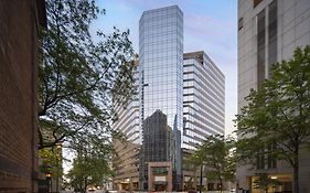 Residence Inn By Marriott Chicago Downtown Magnificent Mile Exterior photo