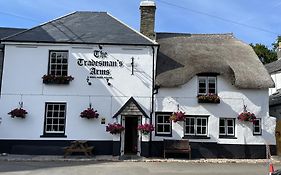 The Tradesmans Arms Bed & Breakfast Kingsbridge  Exterior photo